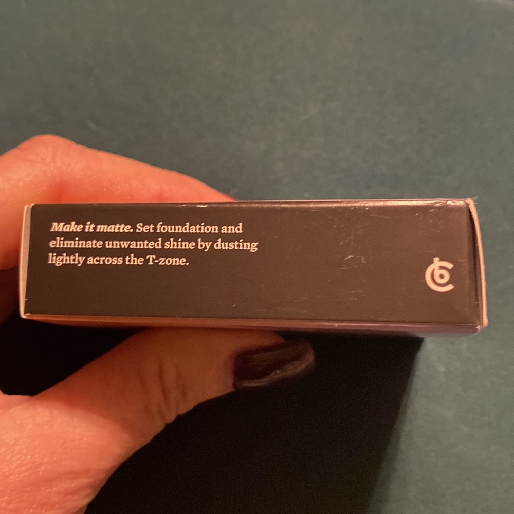 Translucent – Set & Extend Finishing Powder - Picture 6 of 6
